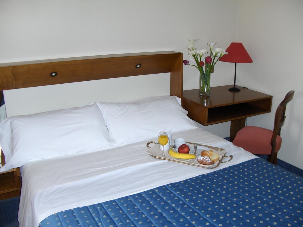 Cravero Rooms Caltignaga Kamer foto